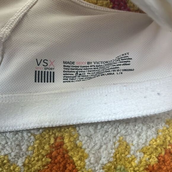 VICTORIA’s SECREt VSX SPORT WHITE SPORTS BRA LARGE - Picture 4 of 6